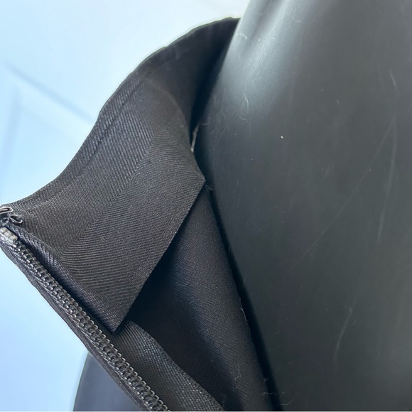 NWT Cinq a Sept Slit Pants Black Mina Stretch Zipper Side Cropped Size 2 $325 - Picture 15 of 15